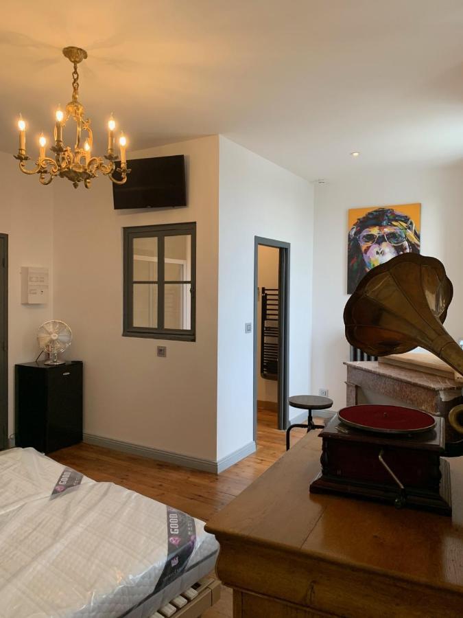 Chambre Balcon Pons Exterior photo