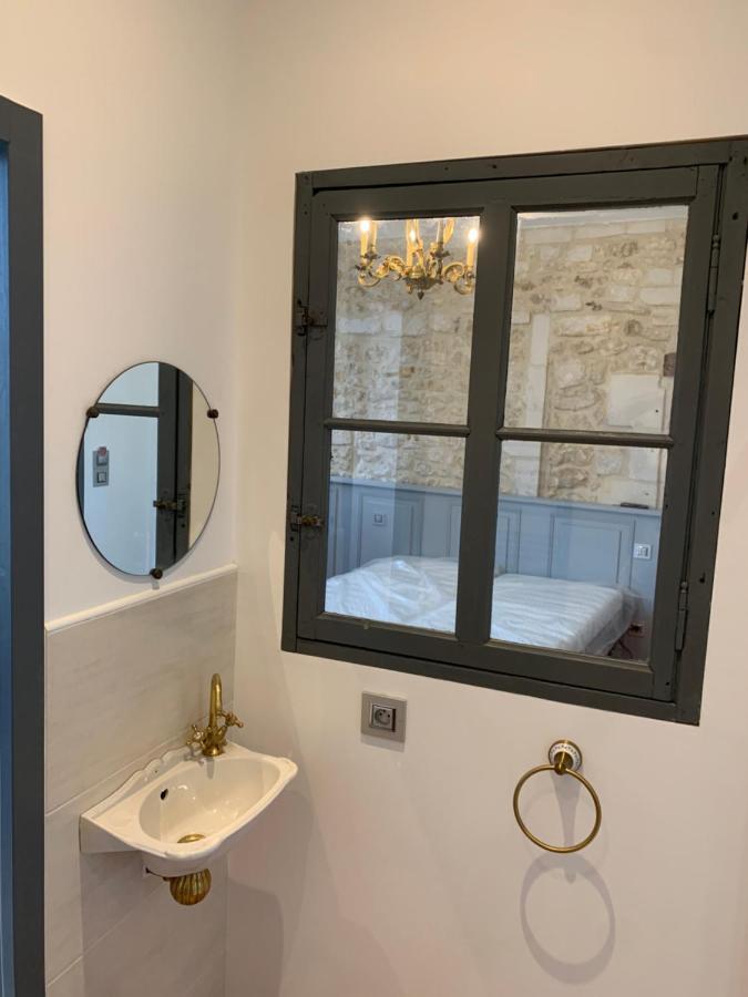 Chambre Balcon Pons Exterior photo